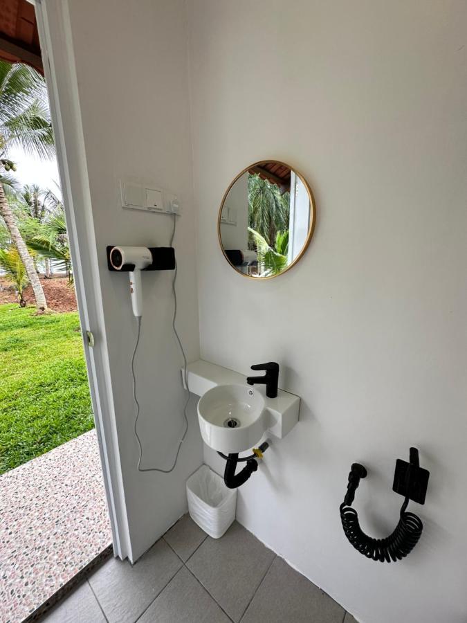 Beach N Breeze Glamping Malacca Екстер'єр фото