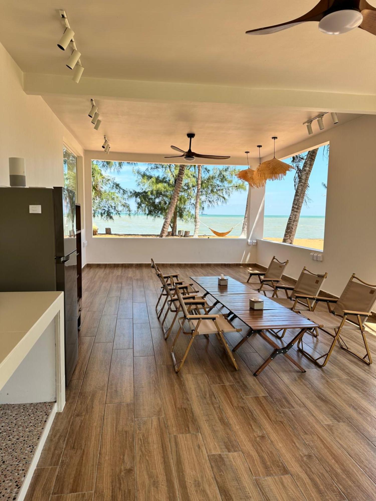 Beach N Breeze Glamping Malacca Екстер'єр фото